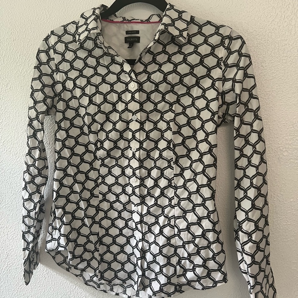 Jones New York Women's Black and White Geometric Top